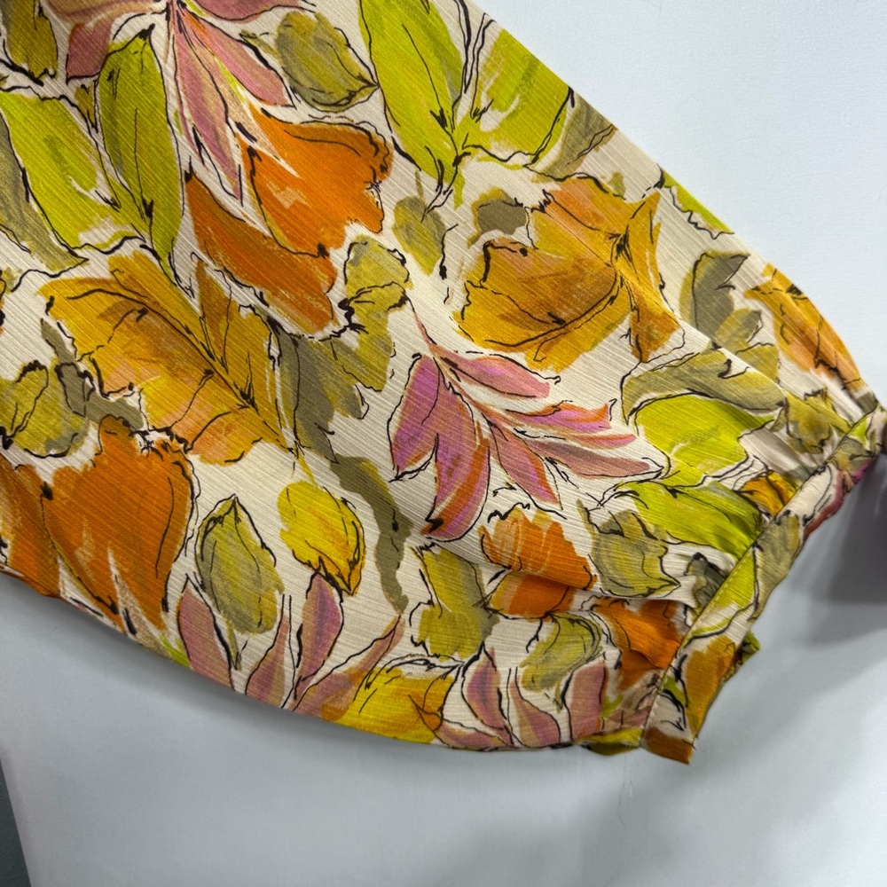 NWT Vince Camuto Raglan Sleeve Split Neck Peasant Blouse Orange Floral, size L - Picture 5 of 7